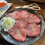 Yakiniku Horumon Yamaken - 