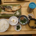 Taishuushokudou Tengudai Horu - 湊や三種食べくらべ　〜サバの一夜干し、真ほっけの一夜干し、サーモンハラス焼き〜　1,210円