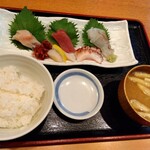 Taishu Shokudou Teishoku No Marudai - 刺身5点盛り定食