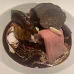 ASAHINA Gastronome - あか牛　ローストスライス、頰肉のブレゼ、フォアグラ、ヨークシャープディング
