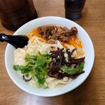 華隆餐館 - 牛肉刀削麺