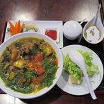 ロックちゃん - ジャンボタニシのビーフンと生春巻