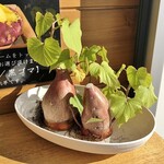 芋や こぐま - 店内??