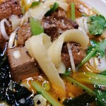 チャ～ボン 多福楼 - エッジの美しい刀削麺