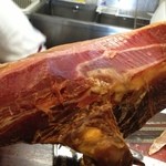 バル・ボラチョ - その場で切り出してくれます。