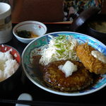Shouya - ハンバーグ＆コロッケランチ、８３０円。（税別）