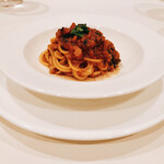アカーチェ - スパゲッティ　タコのラグーソース
