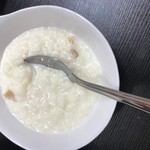 Rafi No Utsukushii Mori - 米つぶが5倍にふくれている米のミルク煮（パエシ）