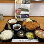 とんかつ 栄ちゃん - しあわせの一食。しあわせしかない。