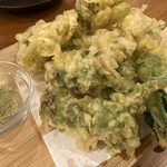 地酒と道産食材 一笑 - 季節野菜の天ぷら