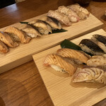 地酒と道産食材 一笑 - 燻製炙り寿司三種