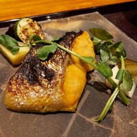 春秋ユラリ 恵比寿 - 