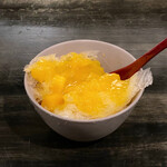 雄三郎 - マンゴーのかき氷