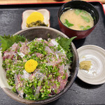 Uotora - あじ丼大盛り@1200円