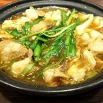 養老乃瀧 - 「牛ホルモン鍋」（748円）