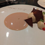 ラ・ボンヌターブル - 