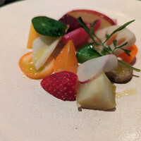 ラ・ボンヌターブル - 