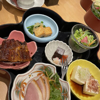 うなぎ・ひつまぶし炭櫓 京都四条河原町店 -  うなぎ・ひつまぶし炭櫓 京都四条河原町店 -