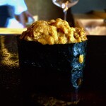 鮨 三心 - 紫雲丹