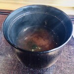 鮨 三心 - 赤出汁