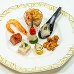 Assortment of 6 specially selected appetizers