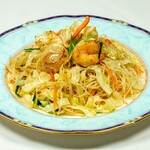 Seafood grilled rice noodles