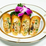 Seafood spring rolls