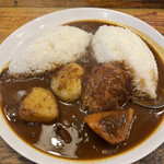 東印度カレー商会 - 豚カレー　中辛だけど結構スパイスが効いてる！美味‼︎