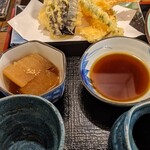 Kujuukubou - 天せいろの小鉢と天ぷら