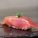 すし大 - カツオ