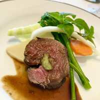 Bistro東進堂 - 【メイン】
                    牛フィレ肉のステーキ　ワサビと赤ワインソース