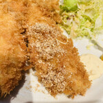 お魚処 うおとも - 胡麻すりカケカケ