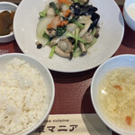 中華マニア - 【’23.4】えび、ホタテと野菜炒め　850えん