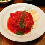 FINE - チェダーonポークハンバーグフレッシュトマトカレー風味ソース　1000円(税込)