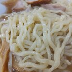 松食堂 - おいしい中太麺