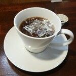 キッチン ブルー グローブ - ミルクを入れます