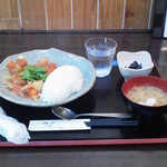 Yakudon - 酢豚定食￥500