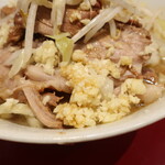 ラーメン二郎 - ニンニク少し