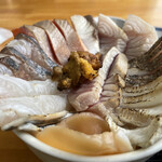 丸健水産 - 海鮮炙り丼　生ウニトッピング