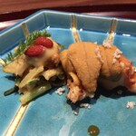 弧柳 - 酢肴:伊勢海老(三重県)  雲丹(北海道)  ノビル　山わさび　枸杞の実
