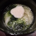 弧柳 - 小吸物:明石鯛出汁　鯛白子　生海苔　白龍素麺