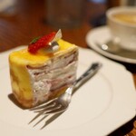 キャピタル東洋亭 - ケーキ