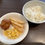Buf Fe Resu Toran Hakken - ポテトフライやオレンジチキン、スイートコーン