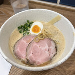 ラーメン家 みつ葉  - 