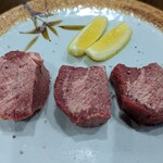 Yakiniku  Go Goroku - 厚切りタン