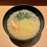 立ち食い弁慶 - 海老の味噌汁