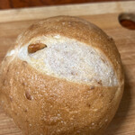 Powaru - 胡桃のパン