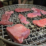 焼肉ホルモン 七厘いちわ - 