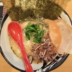 ラーメン 玄武 - 豚骨醤油ラーメン並＋海苔･きくらげ増し