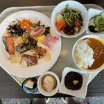 ri-garoiyaruguranokinawadainingunainthi-n - 取りすぎた朝食バイキング